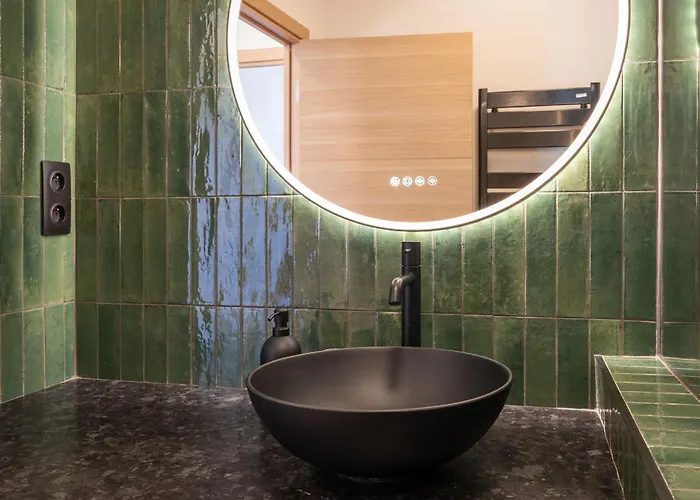 Bright Near The Port Daire *